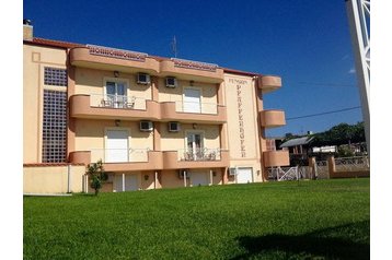 Řecko Penzión Nea Vrasna, Exteriér